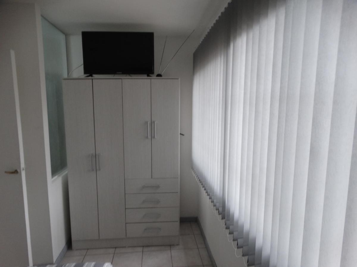 Alem Mendoza Apartment Екстериор снимка